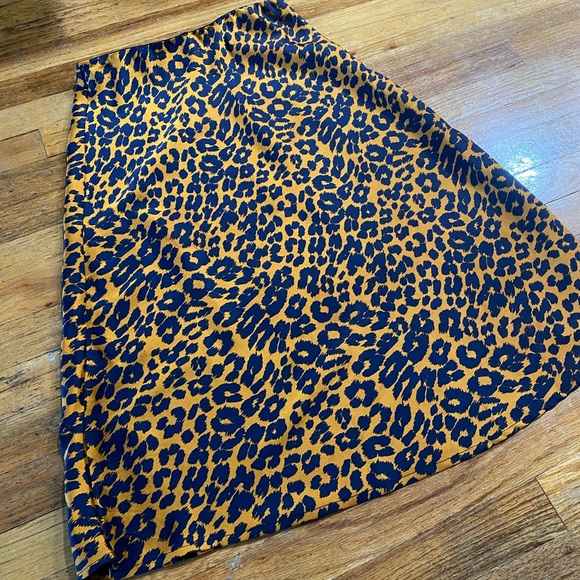 She & Sky Cheetah Print Midi Skirt - Picture 3 of 3